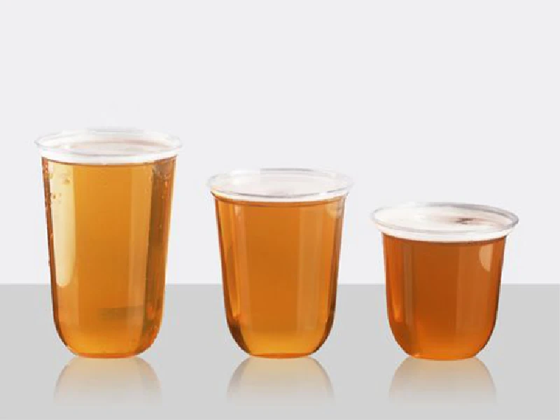 Plastic beer cups in different sizes